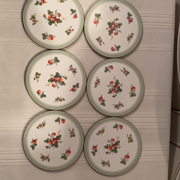 English Life coasters - Strawberry Patch set of 6 - Picture 3 of 6